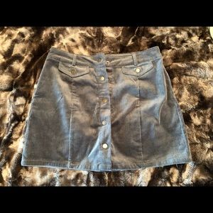 Love Tree corduroy button up skirt. Size M.